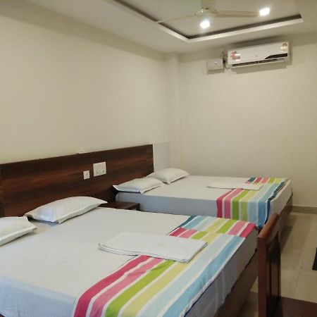 Tirur Tourist Home Ngoại thất bức ảnh