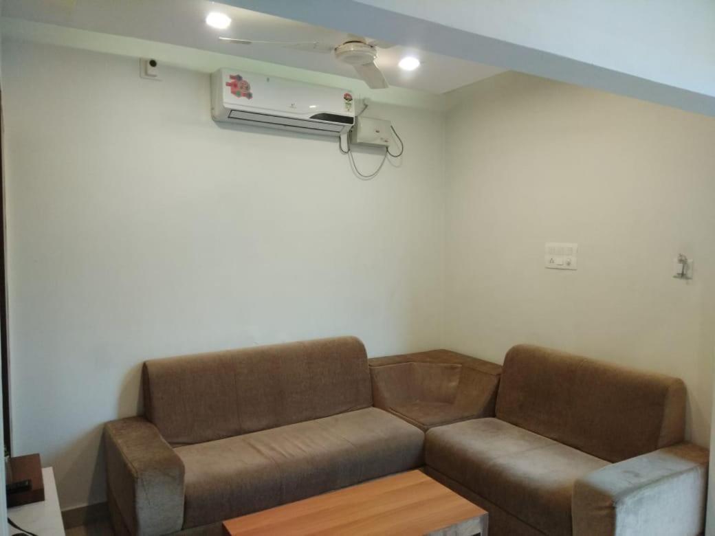 Tirur Tourist Home Ngoại thất bức ảnh