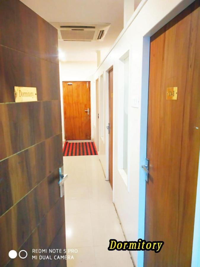 Tirur Tourist Home Ngoại thất bức ảnh