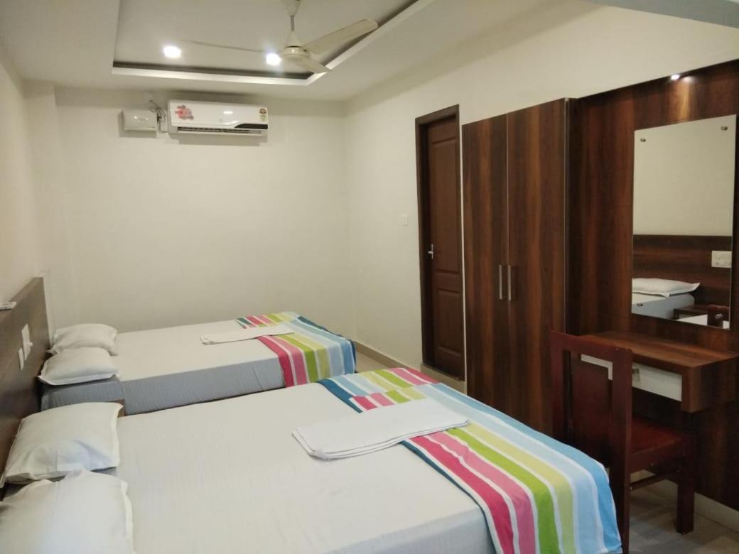 Tirur Tourist Home Ngoại thất bức ảnh
